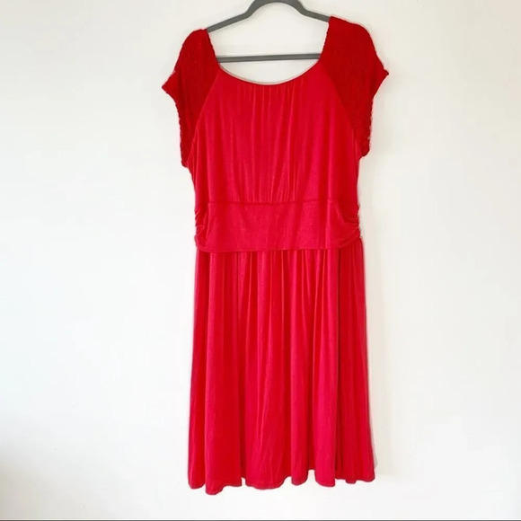 IGIGI Red Short Sleeve Flirty Dress Lace Women’s Size 18/20 Plus Curvy Girly New - Picture 2 of 9